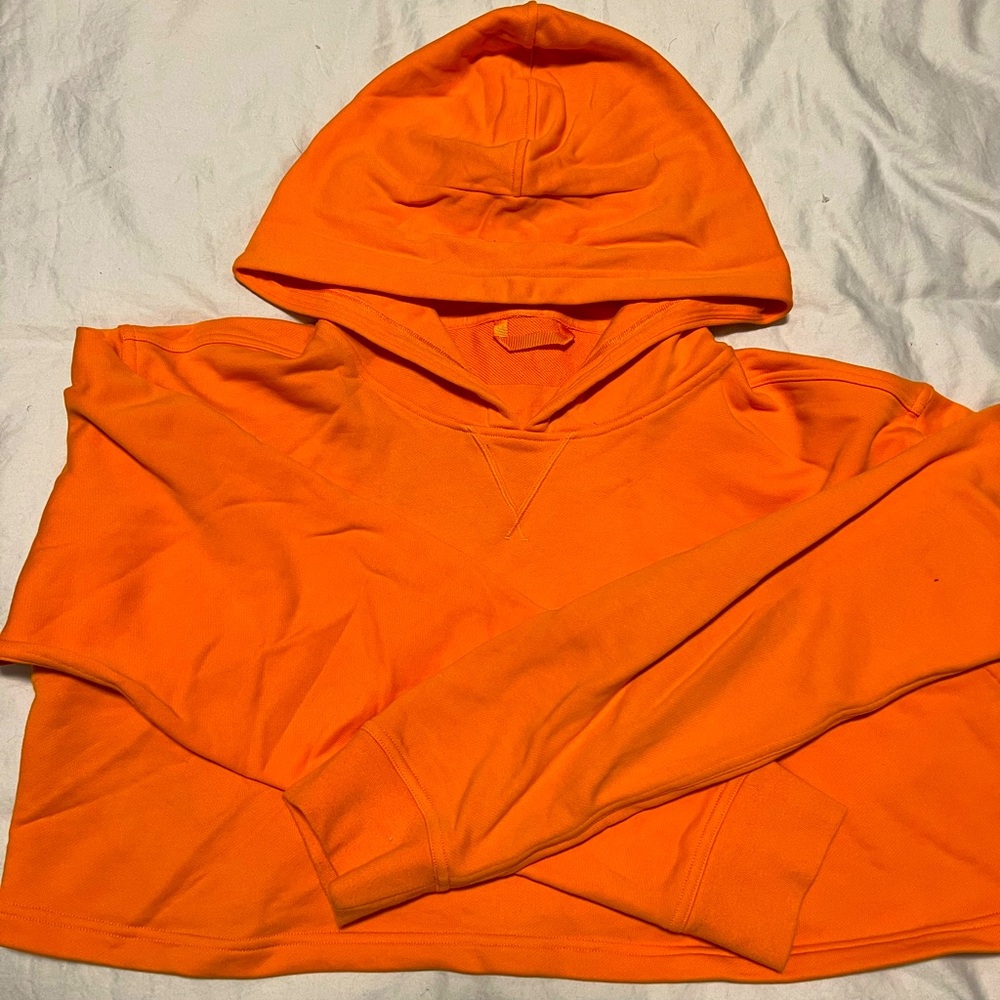 lululemon crop hoodie